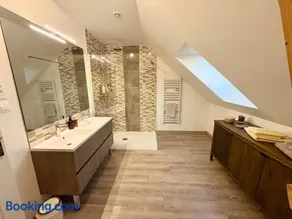 Étage privatif dans grande maison - Image 3