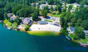Starz Luxury Vacational Home - Image 5