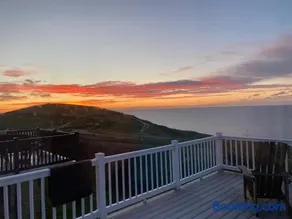 SeaView Sleeps 4to6 Pet friendly Parking - Image 4