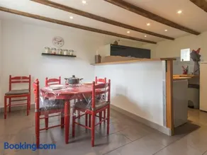 Gîte Confortable avec Jardin, Proche Mer et Ville, Équipé pour Familles, Vélo Inclus - FR-1-306-1076 - Image 3
