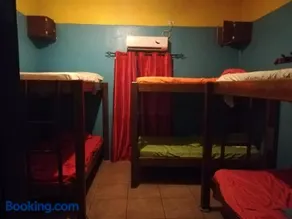 Cliff's Hostel - Image 3