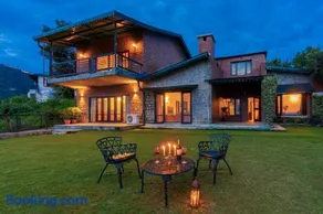 StayVista at Horizon 4BHK with Breakfast & Valley view - Image 4