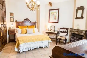 Mafloras Suites El Bosque - Image 2