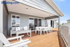 10 Hobart Road, Normanville - Image 2