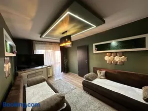Mox Downtown Apartman - Image 1