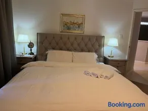 Applecross 2 Bedrooms by Swan River - Image 2