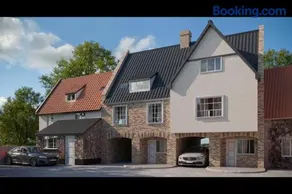 Thetford Haven House I Free Private Parking - Image 2