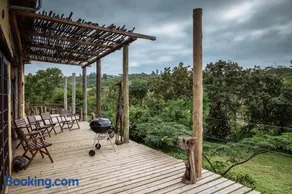 Eloff Guest House and Gallery - Image 2