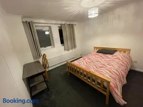 Shared Double Rooms - Image 2