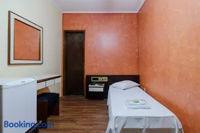 Hotel Acacia - Image 3
