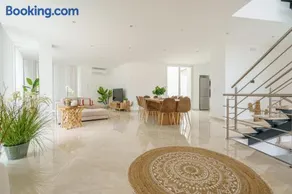 Ammos Villa, beach villa with ocean view - Image 3