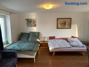 Easy travel: central apartment in Krefeld - Image 5