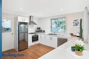 Forest View Villa - Image 3