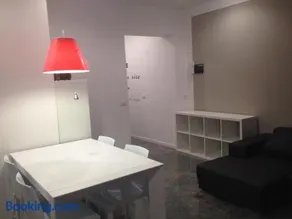 Un nido nel centro storico con garage - Image 4