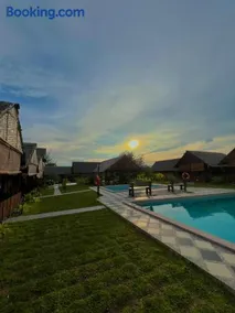 Nipoh Beach Cottage - Image 2