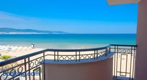 Hotel Golden Ina - All Inclusive - Beachfront - Image 3