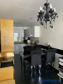 AH Luxury Galerka - Image 1