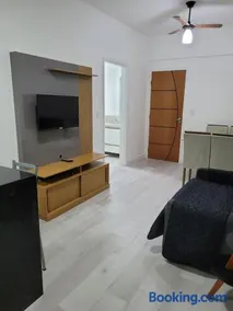 Flat recém-reformado e bem localizado - Image 2