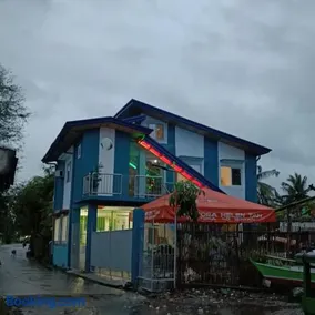 ANNI'S BEACH HOUSE - Image 2