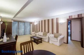 Alpin Resort Hotel - Apartamentele 2403-2404- proprietate administrata de gazda privata - Image 3