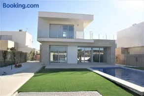 3053 Malibu - Image 1
