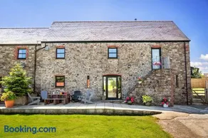 Y Felin Barn Pembrey - Image 1
