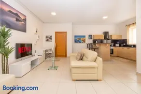 Relaxing Stay Mellieha & North Beaches - Image 1