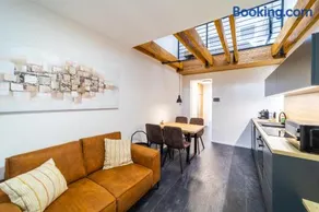 CASTLE apartments - City Center - Image 2