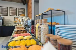 The Loop Hotel - Image 1