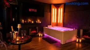 L'Intense, Spa Privatif, Nuit Romantique - Image 1