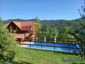 House Breza - Image 1