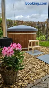 Luxe Hottub Huisje Bij het Veen op de rand van het Bargerveen Drenthe - Image 3