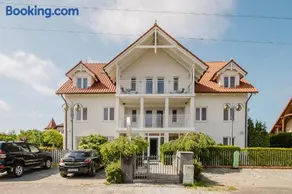 PIONOW Rodzinne Apartamenty Urocza 10 - Image 1