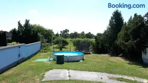 Blue House - Image 4