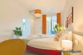 Wohnung mit Garten, Pool und Whirlpool | Seeblick - Image 2