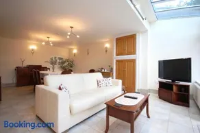 Strathmore Bed & Breakfast - Image 3