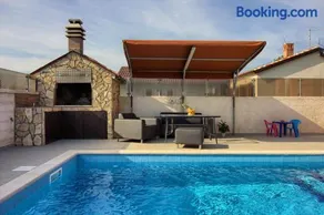 Cozy villa Loborika with private pool near Pula - Image 4