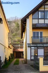 Essence Apartman Tokaj - Image 3