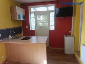 Charming guest suite in triborder area - Image 3