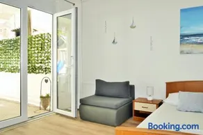 Apartments Sandy Beach - Image 3