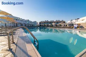 LAMBI RESORT - Image 1