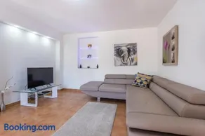 Monte & Paradiso - Image 1