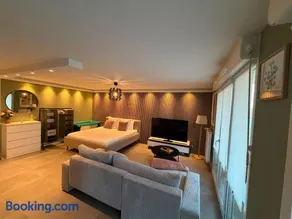 Studio Etoile Elegance - Image 2