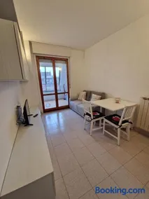Luna Apartment vicino M2 e Forum Assago - Image 3