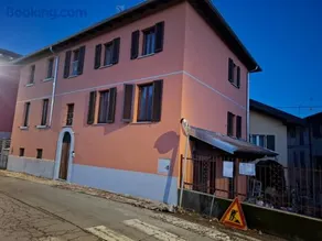 Mamma Mia Bed and Breakfast - Image 3