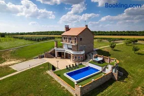 Villa Stipino - Image 1