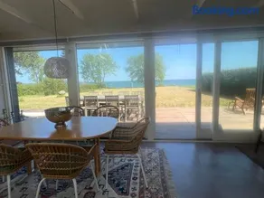Sea view house - all year round - Image 1