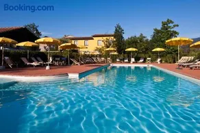 Sarzana-Charming Room Pool and BB - Image 1