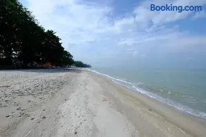Riang Ria Resort - Image 4