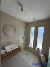 Villa Čapula - Modern Apartment with Sea View and Parking, Marušići - Image 3